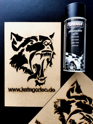 Set Schablone Wandbild Wolfskopf mit Sprühdose